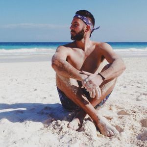 Meet your Posher, Gregory